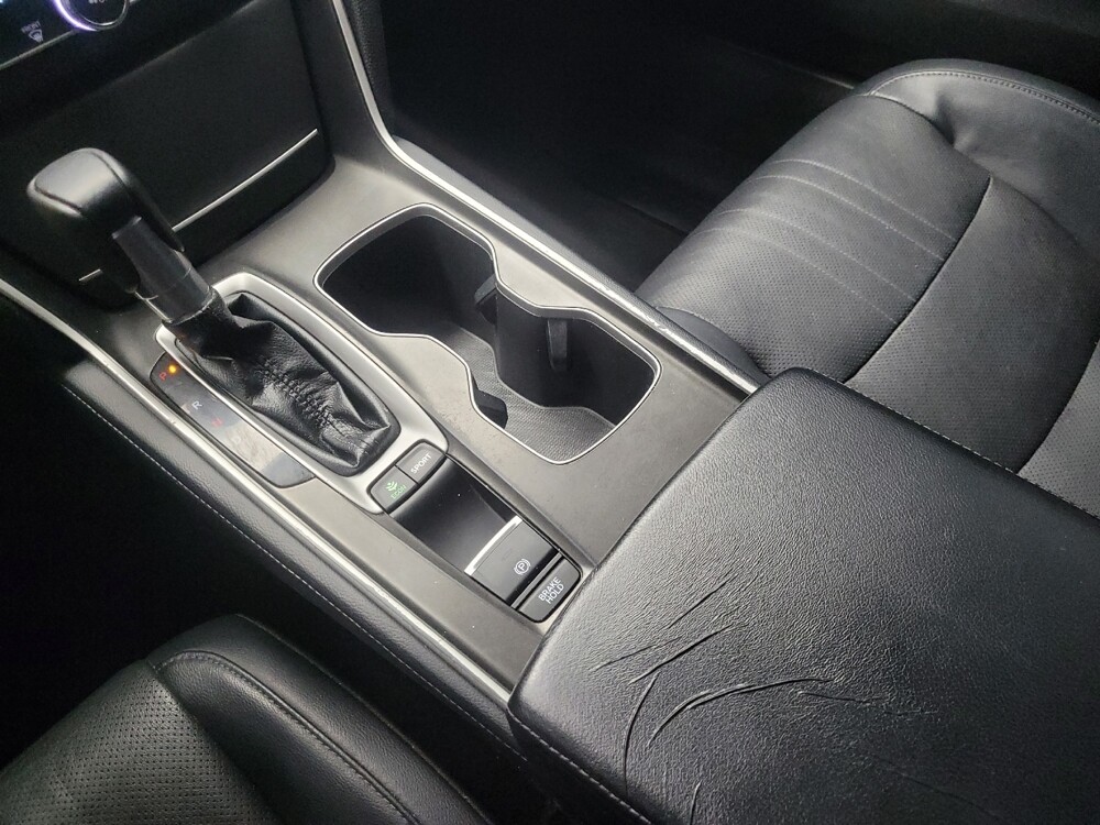 2018 Honda Accord in Indianapolis, IN 46219 - 18098980 26