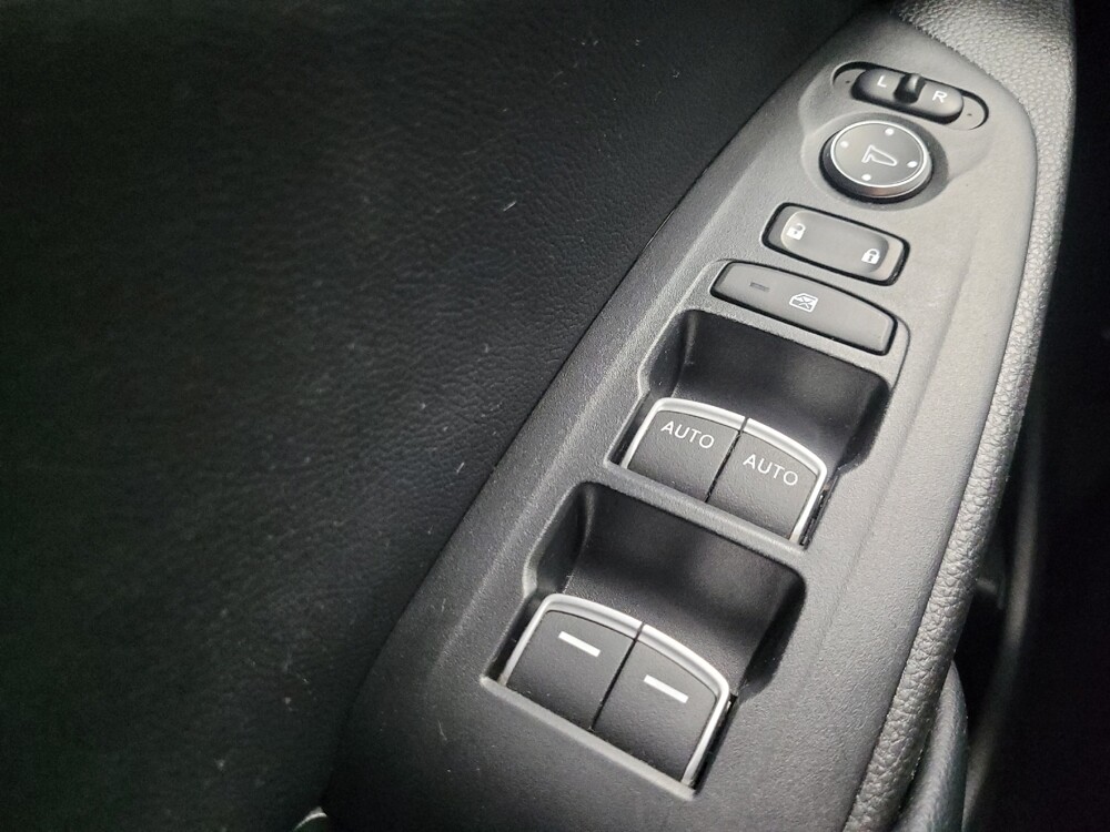 2018 Honda Accord in Indianapolis, IN 46219 - 18098980 27