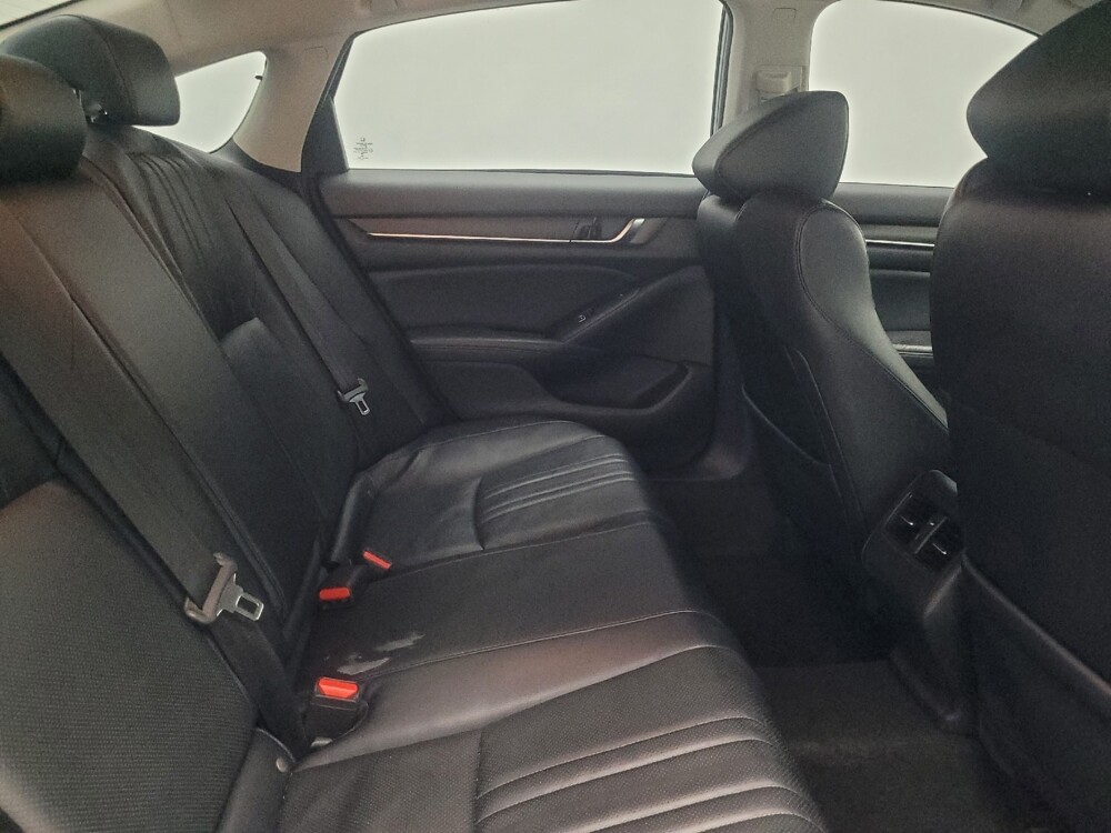 2018 Honda Accord in Indianapolis, IN 46219 - 18098980 19