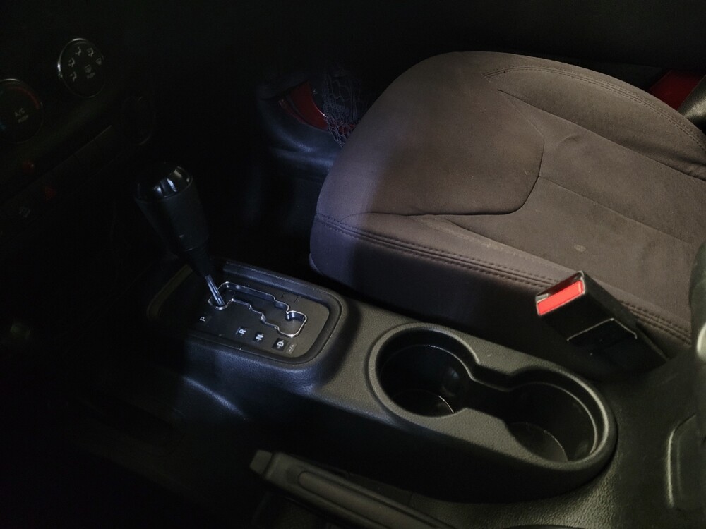 2013 Jeep Wrangler in Maple Heights, OH 44137 - 18098982 26