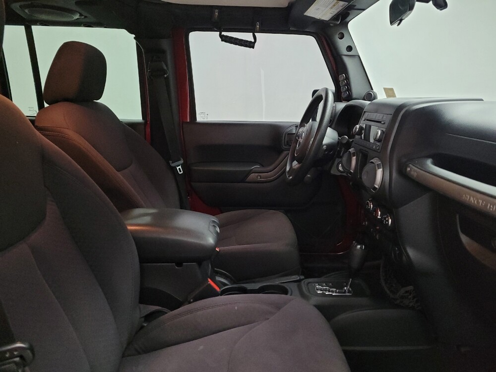 2013 Jeep Wrangler in Maple Heights, OH 44137 - 18098982 21