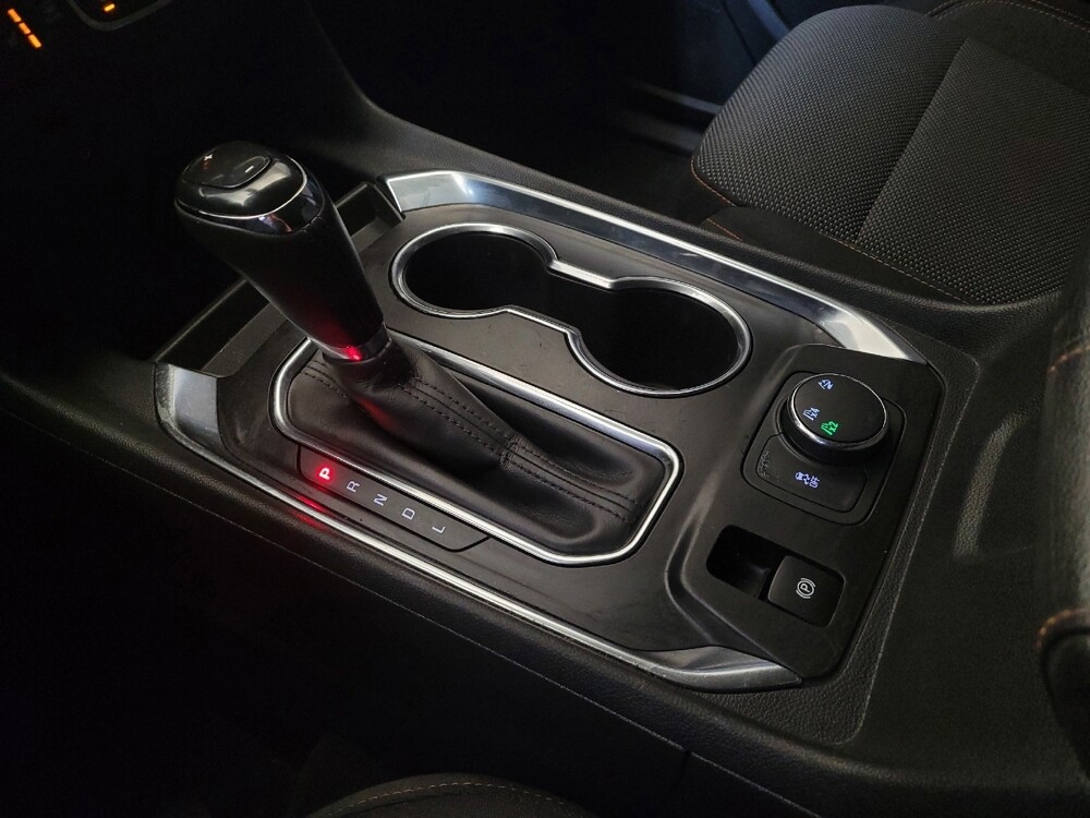 2019 Chevrolet Traverse in Cincinnati, OH 45255 - 18098983 26