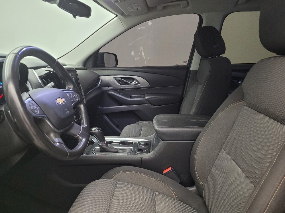 2019 Chevrolet Traverse in Cincinnati, OH 45255 - 18098983 17