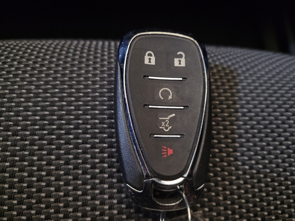 2019 Chevrolet Traverse in Cincinnati, OH 45255 - 18098983 32