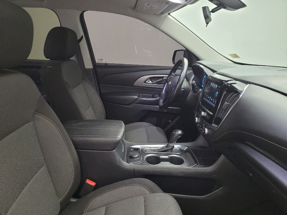 2019 Chevrolet Traverse in Cincinnati, OH 45255 - 18098983 21