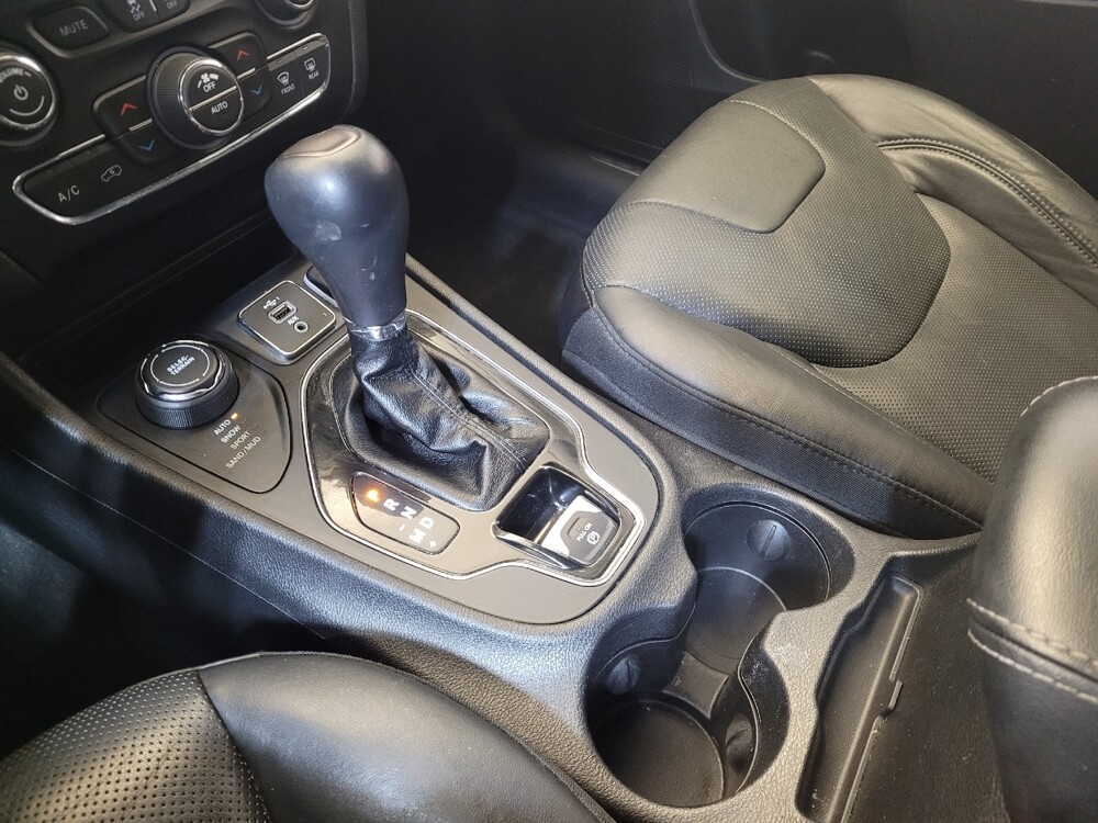 2019 Jeep Cherokee in Columbus, OH 43231 - 18098984 26