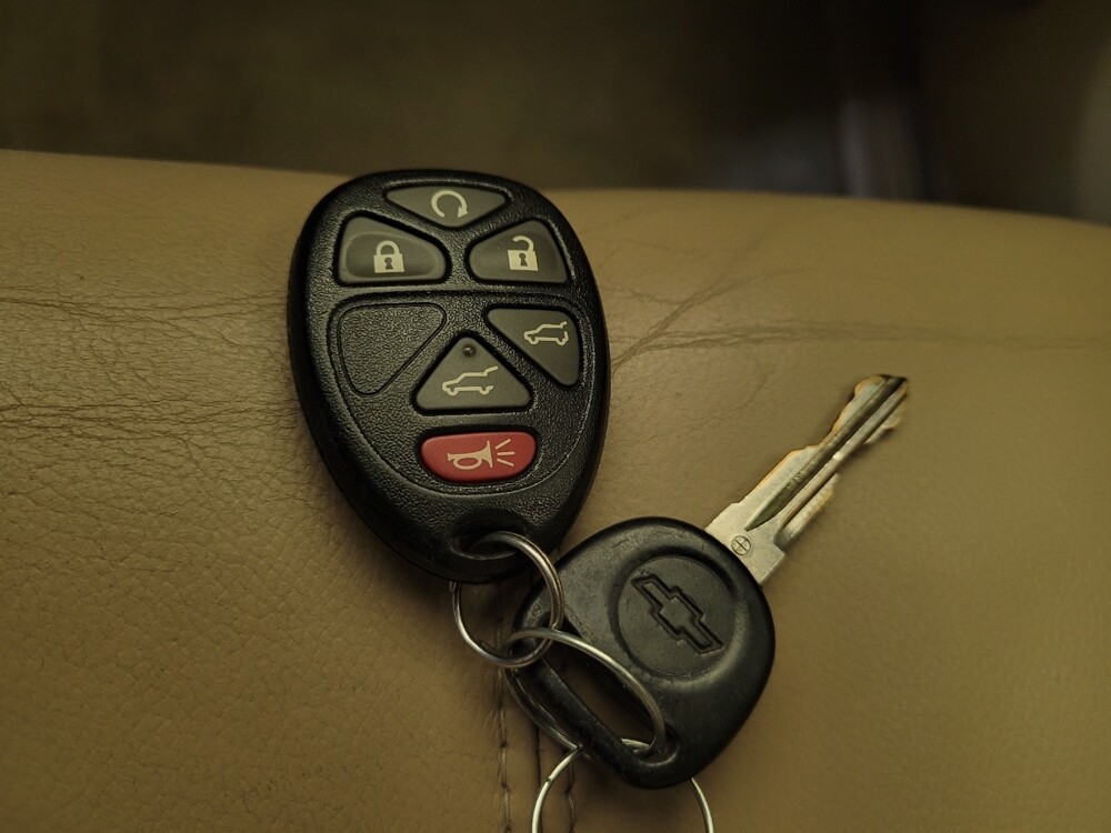 2014 Chevrolet Tahoe in Columbus, OH 43231 - 18098985 32