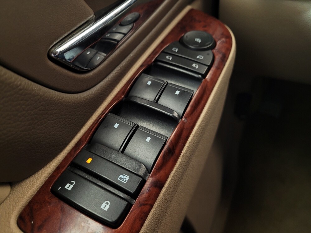 2014 Chevrolet Tahoe in Columbus, OH 43231 - 18098985 27