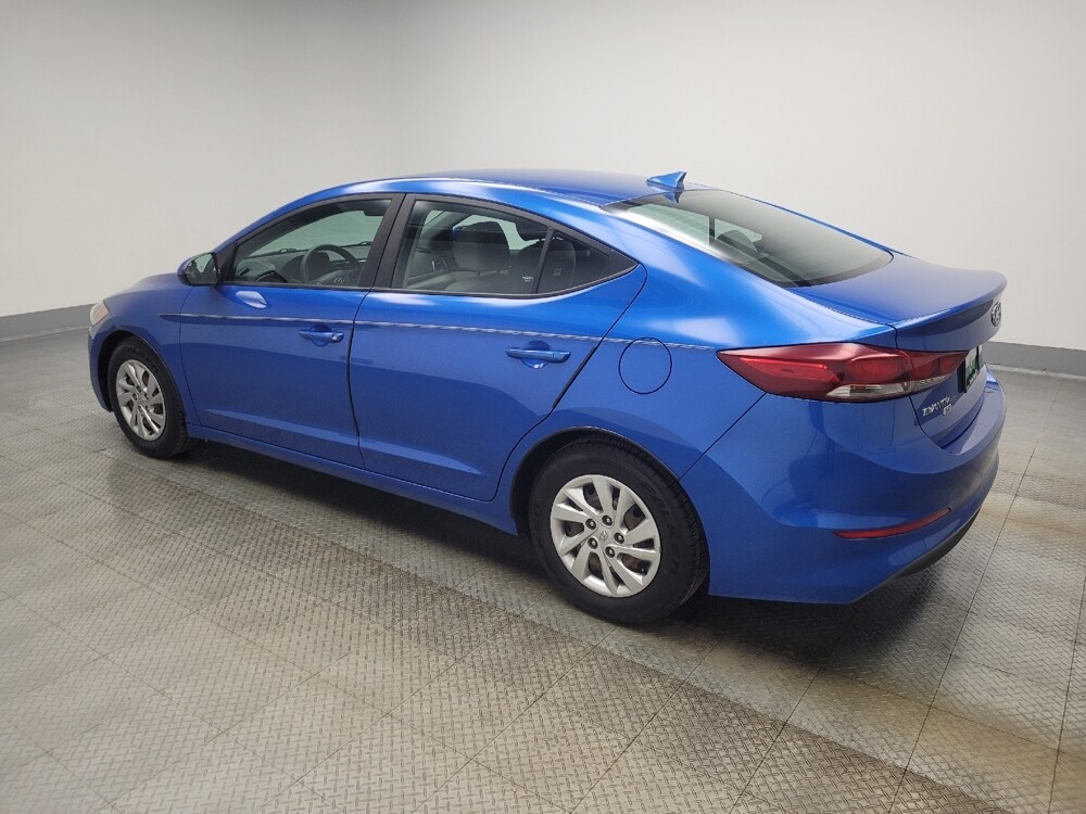 2017 Hyundai Elantra in Indianapolis, IN 46222 - 18098987 3