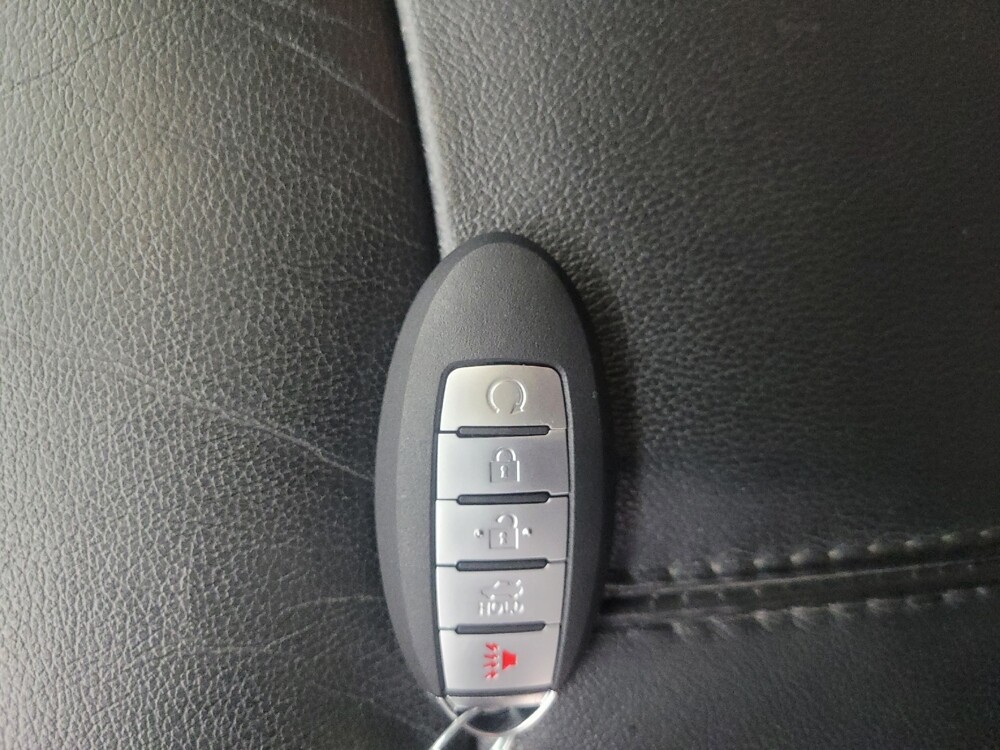 2019 Nissan Pathfinder in Mishawaka, IN 46545 - 18098989 32