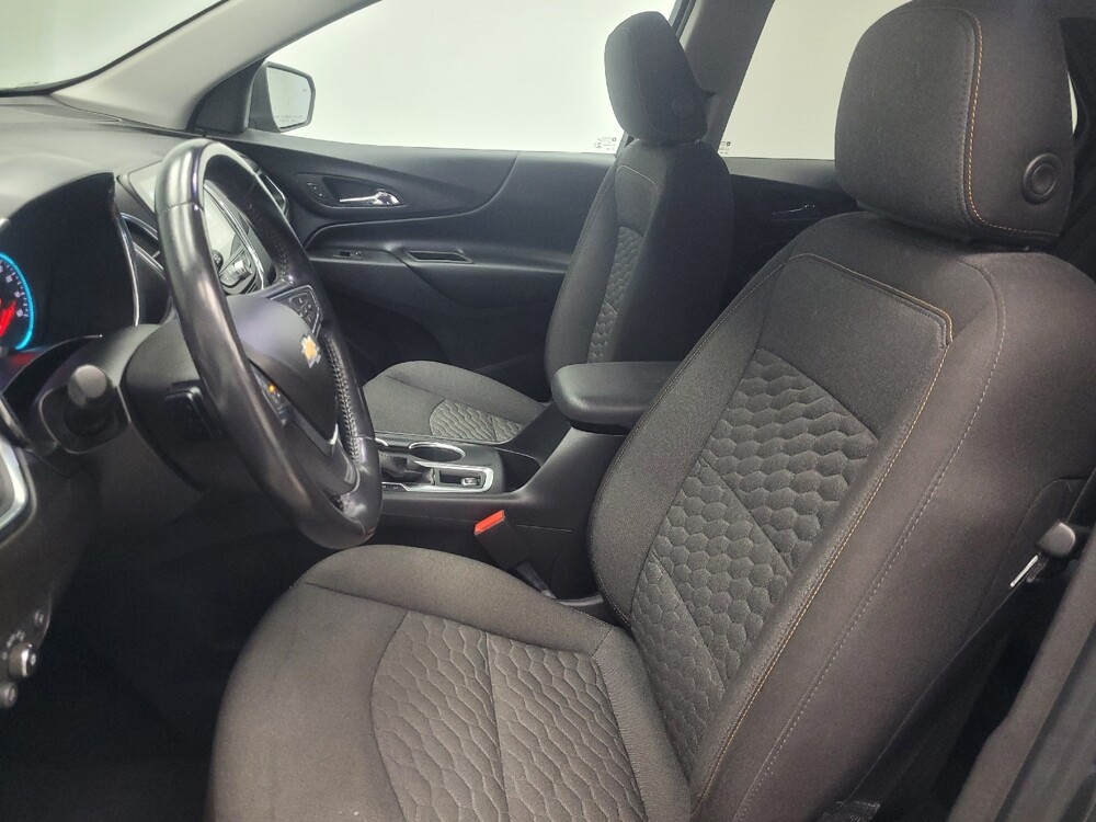 2020 Chevrolet Equinox in Indianapolis, IN 46219 - 18098990 17