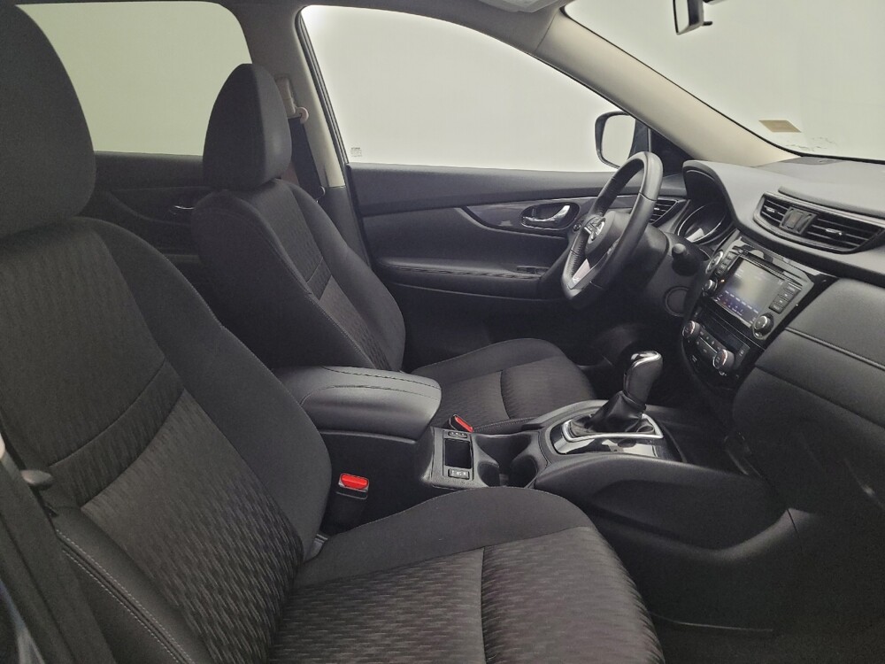 2018 Nissan Rogue in Louisville, KY 40258 - 18098995 21