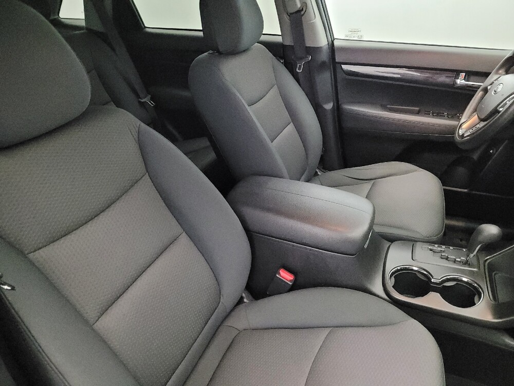 2013 Kia Sorento in Glen Burnie, MD 21061 - 18098998 21