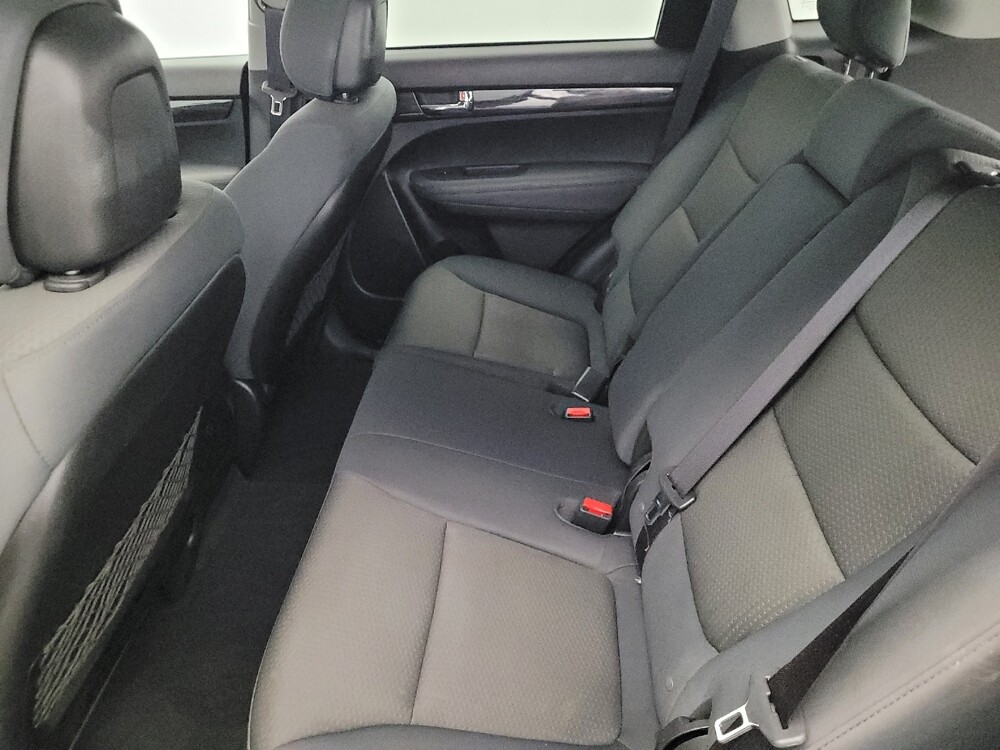 2013 Kia Sorento in Glen Burnie, MD 21061 - 18098998 18