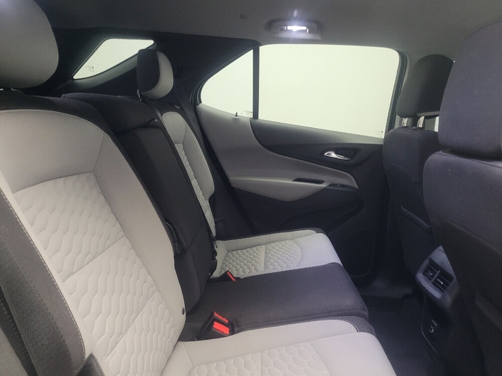 2019 Chevrolet Equinox in Marietta, GA 30062 - 18099001 19