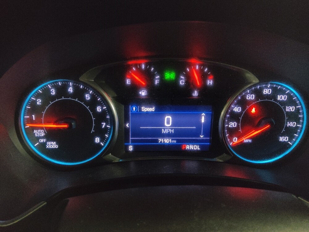 2019 Chevrolet Equinox in Marietta, GA 30062 - 18099001 23