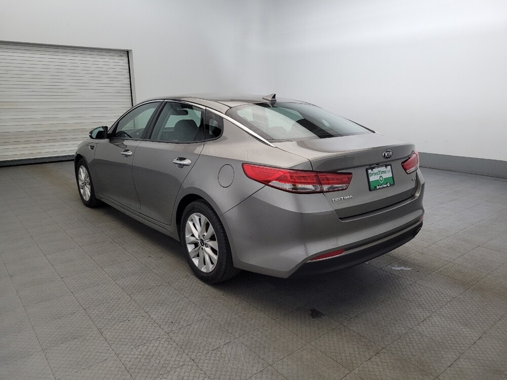 2016 Kia Optima in Glen Burnie, MD 21061 - 18099002 5