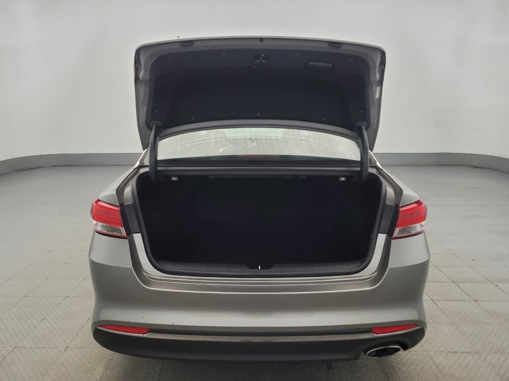 2016 Kia Optima in Glen Burnie, MD 21061 - 18099002 29