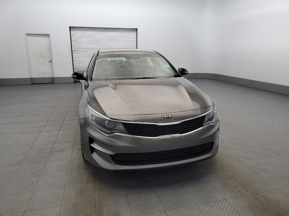 2016 Kia Optima in Glen Burnie, MD 21061 - 18099002 14
