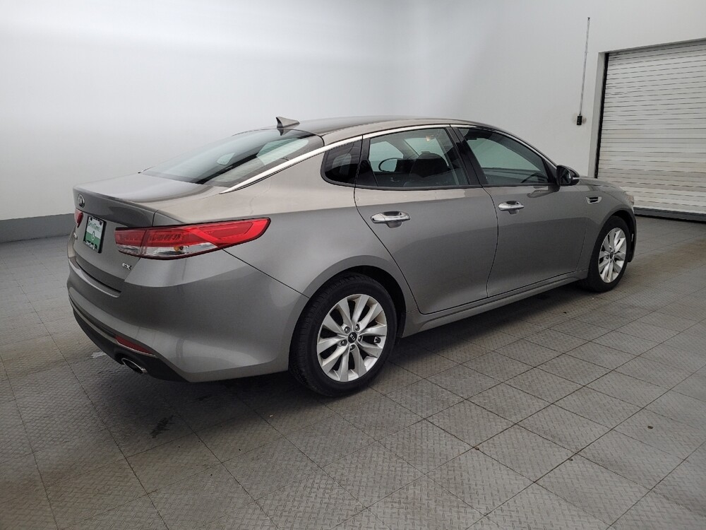 2016 Kia Optima in Glen Burnie, MD 21061 - 18099002 10