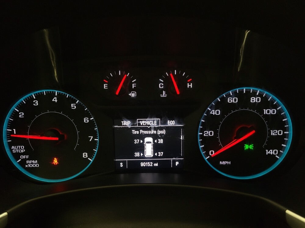 2018 Chevrolet Equinox in Riverside, CA 92504 - 18099005 23