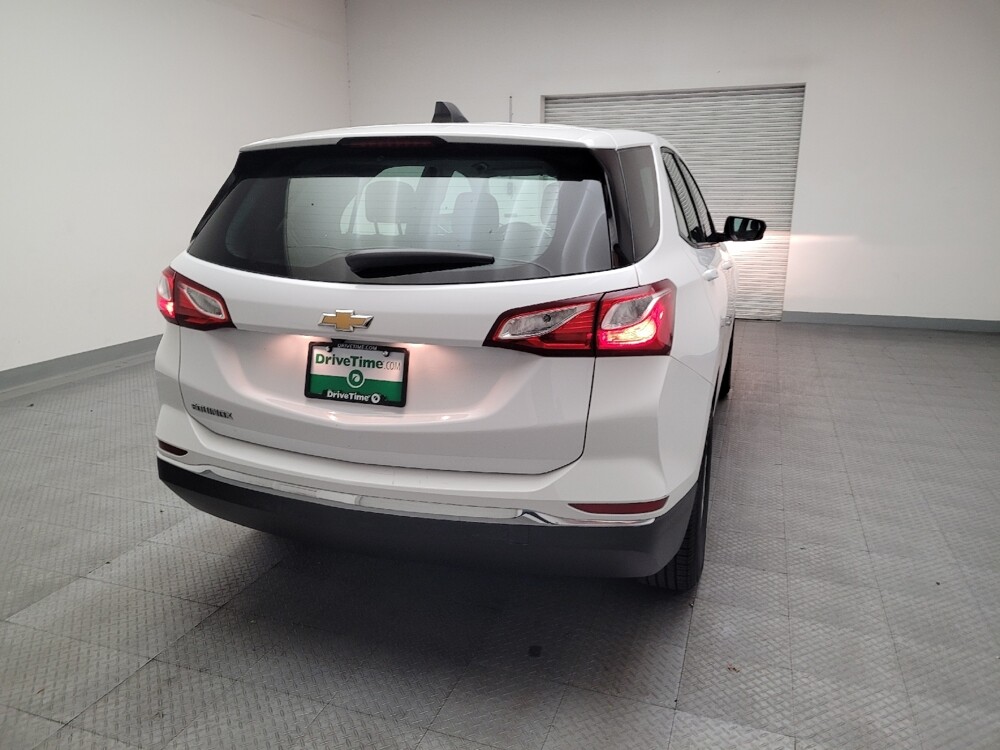 2018 Chevrolet Equinox in Riverside, CA 92504 - 18099005 7