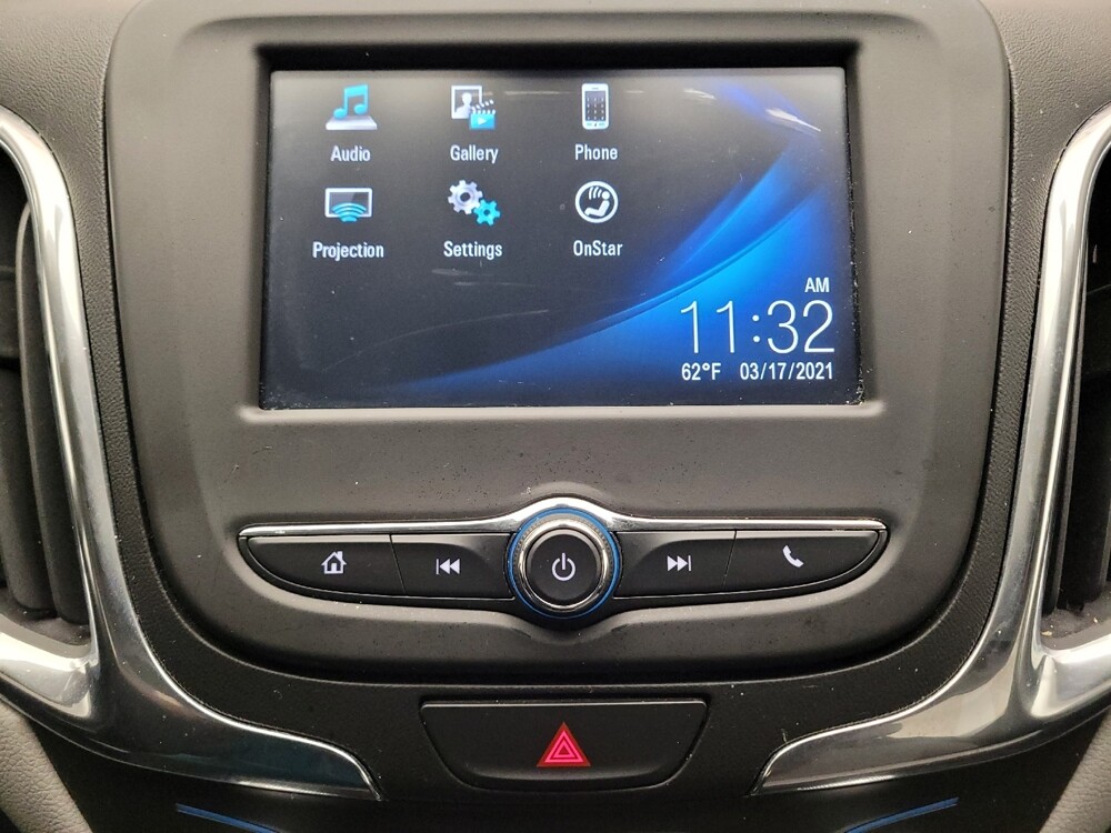 2018 Chevrolet Equinox in Riverside, CA 92504 - 18099005 25