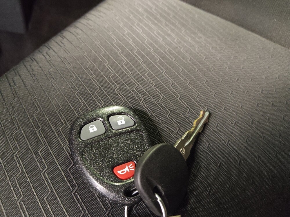 2013 Chevrolet Silverado 1500 in Fort Myers, FL 33907 - 18099007 32