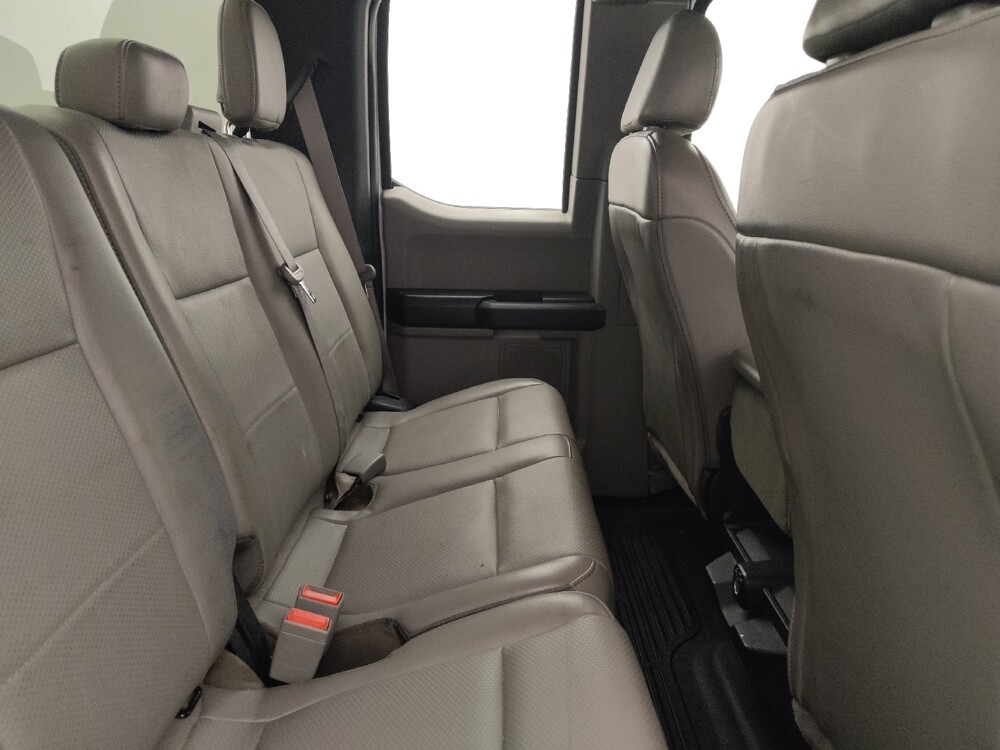 2019 Ford F250 in Fort Myers, FL 33907 - 18099009 19