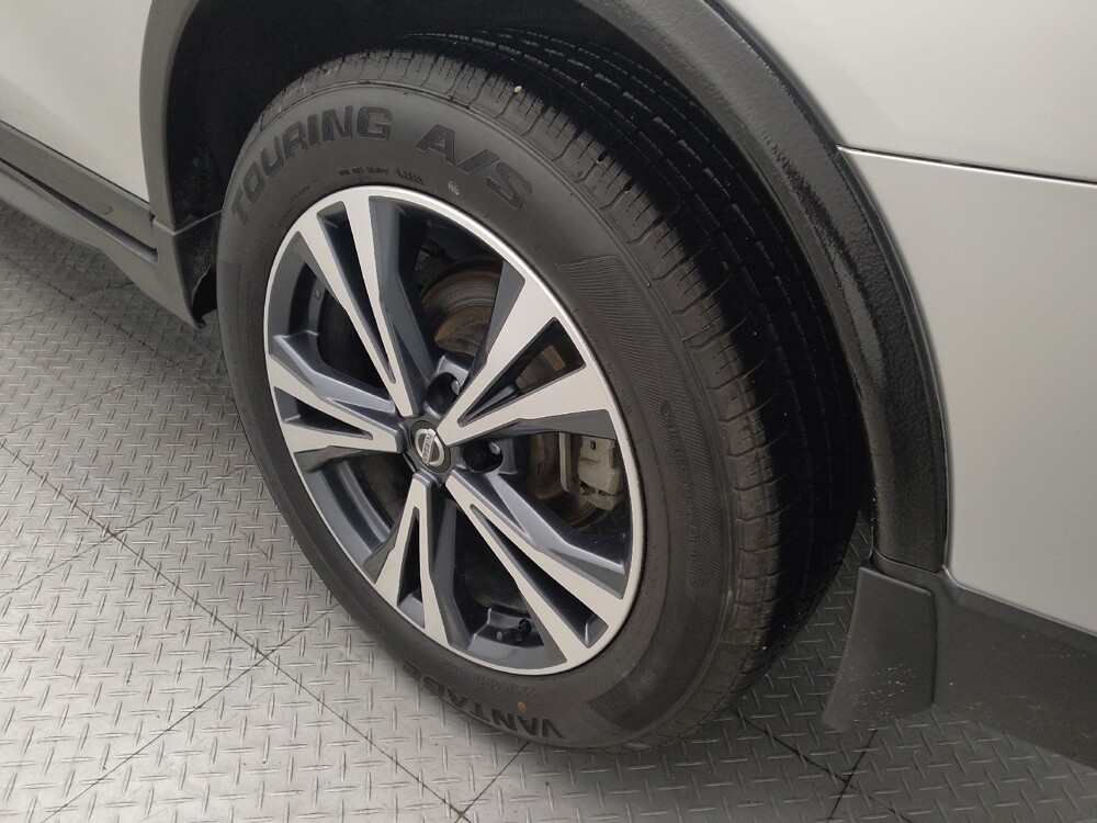 2017 Nissan Rogue in San Antonio, TX 78238 - 18099018 31