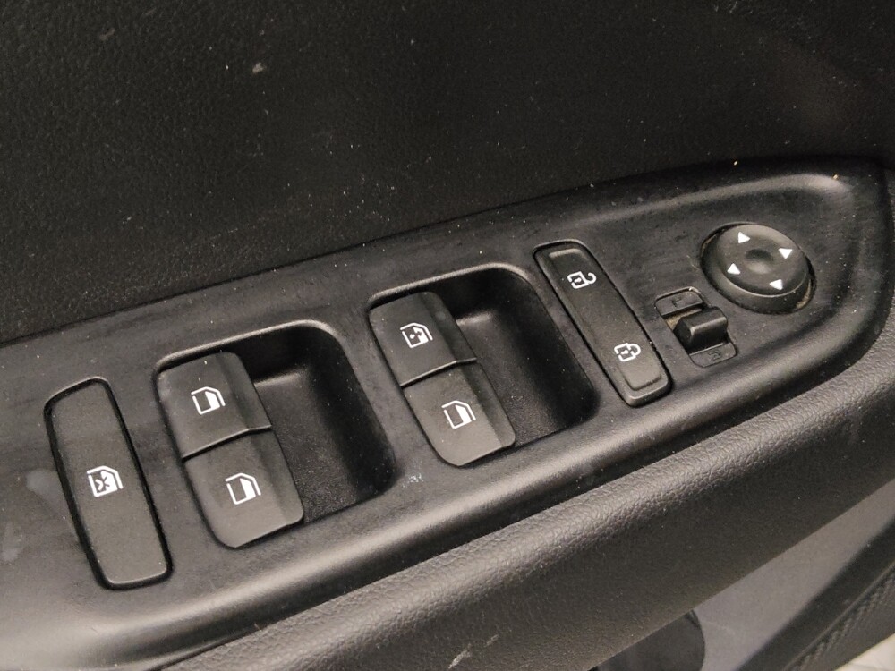 2022 Toyota Highlander in Fort Myers, FL 33907 - 18099019 27