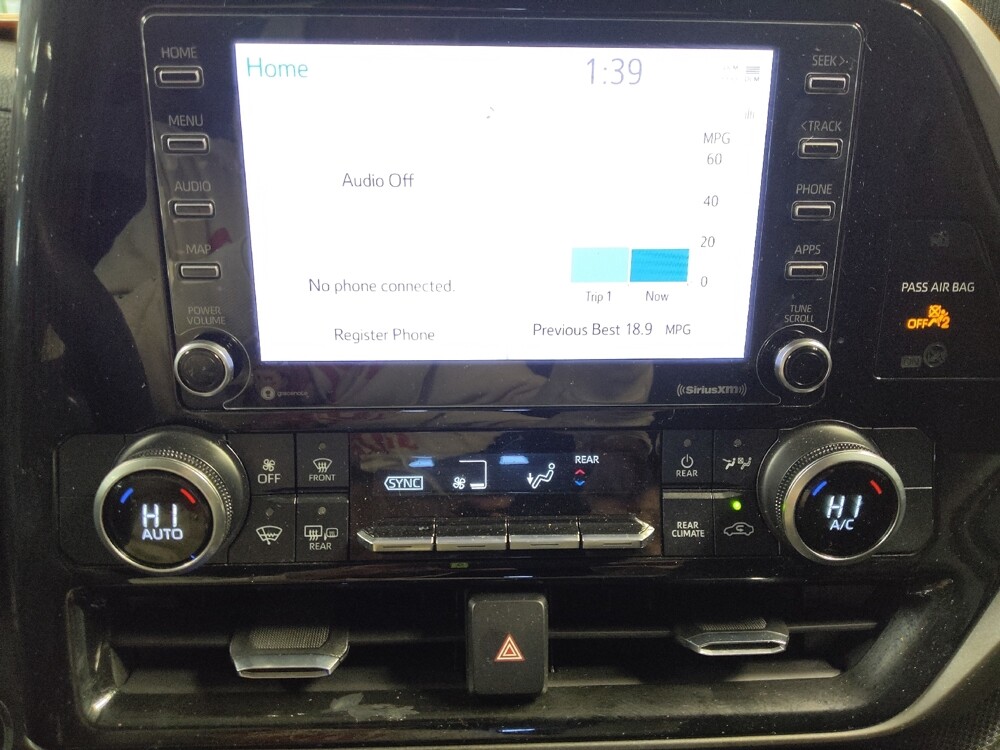 2022 Toyota Highlander in Fort Myers, FL 33907 - 18099019 25