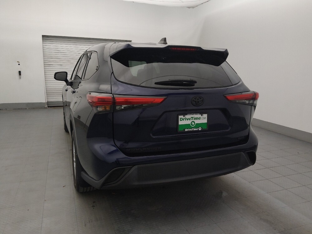 2022 Toyota Highlander in Fort Myers, FL 33907 - 18099019 6