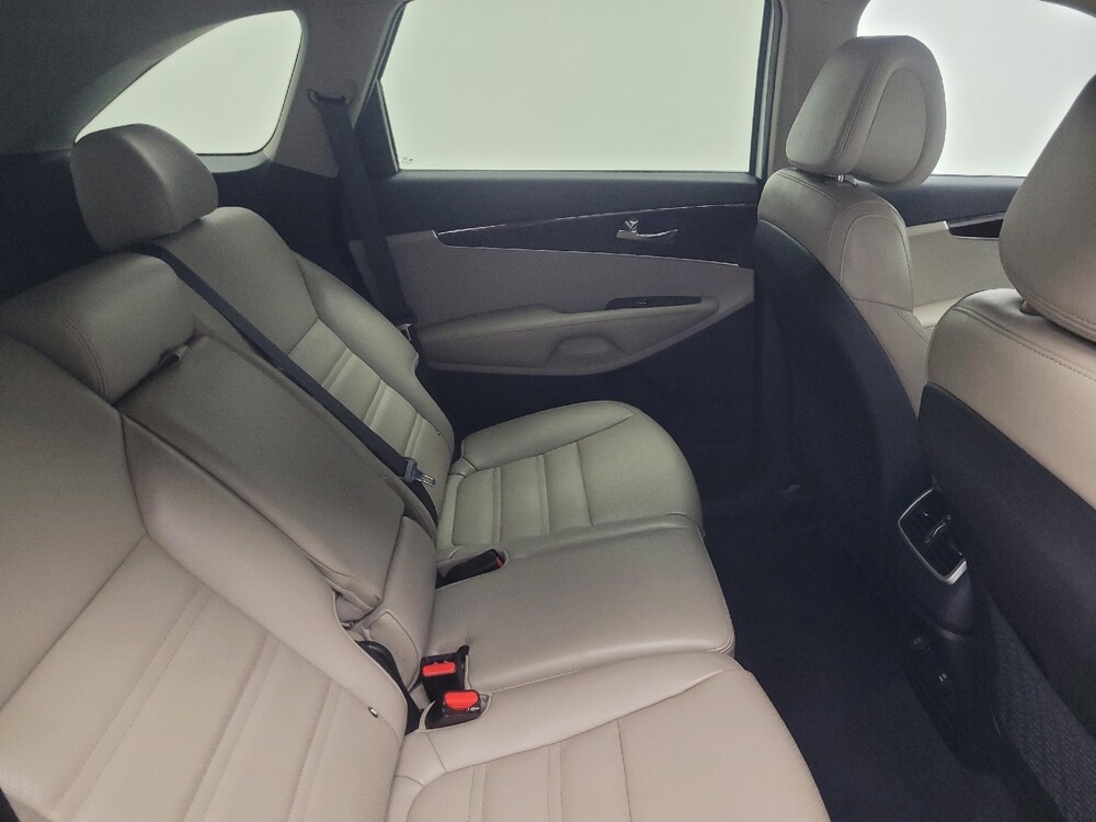 2016 Kia Sorento in Mishawaka, IN 46545 - 18099024 19