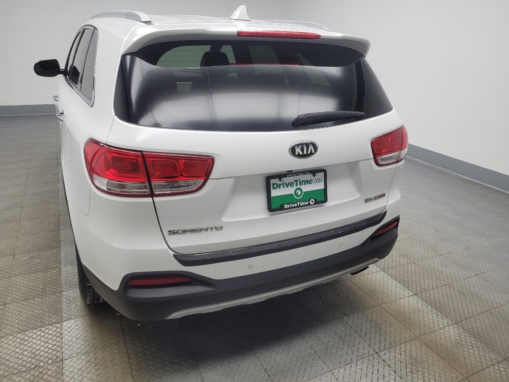 2016 Kia Sorento in Mishawaka, IN 46545 - 18099024 6