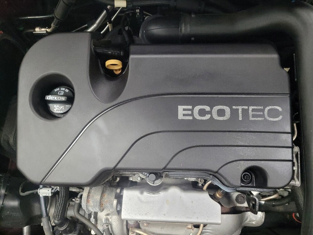 2019 Chevrolet Equinox in Mishawaka, IN 46545 - 18099026 30