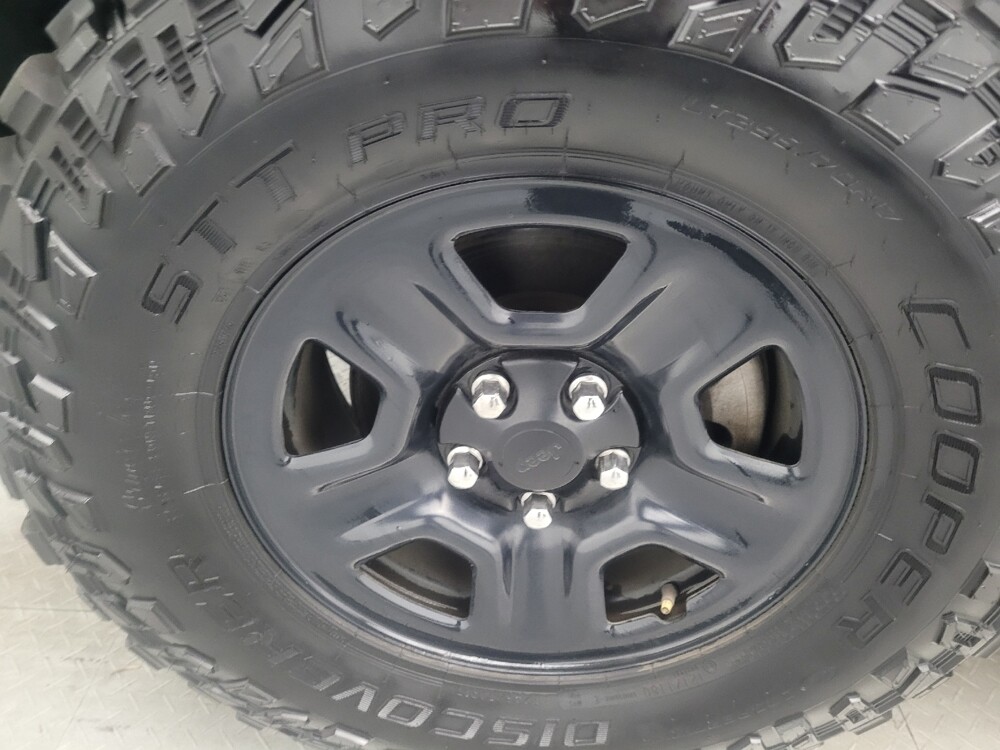 2018 Jeep Wrangler in Albany, GA 31705 - 18099027 31