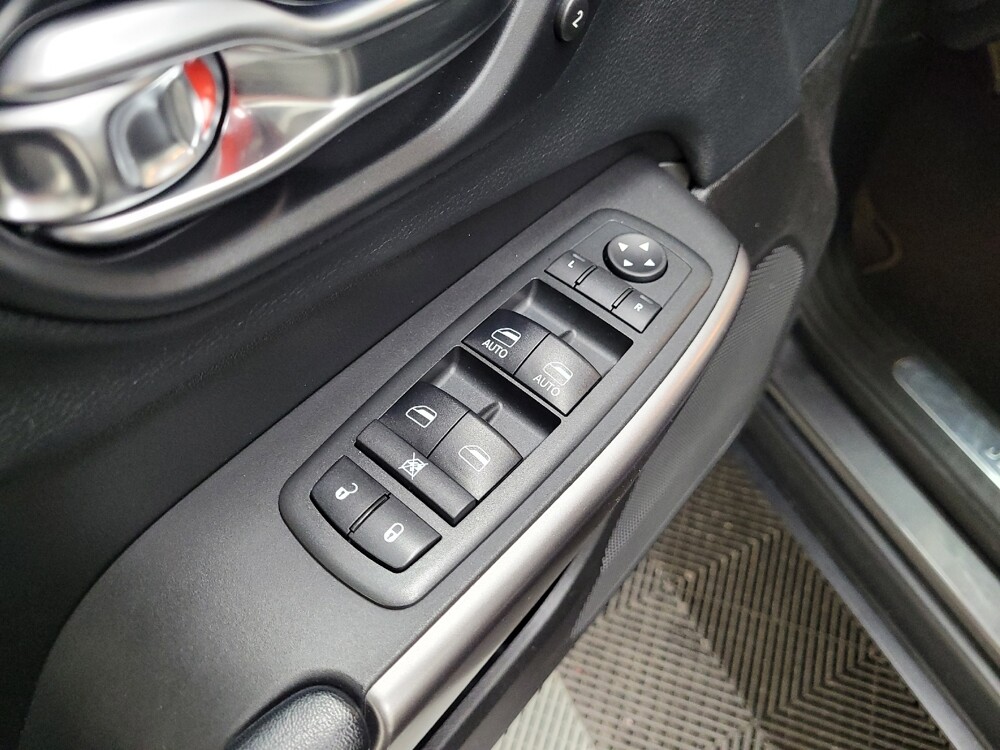 2019 Jeep Cherokee in Langhorne, PA 19047 - 18099028 27