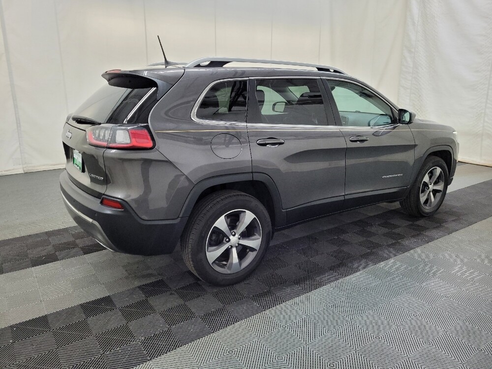 2019 Jeep Cherokee in Langhorne, PA 19047 - 18099028 10