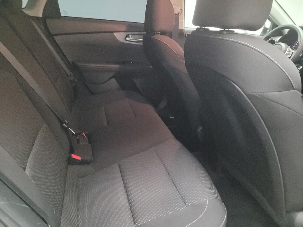 2021 Kia Forte in Torrance, CA 90504 - 18099034 19