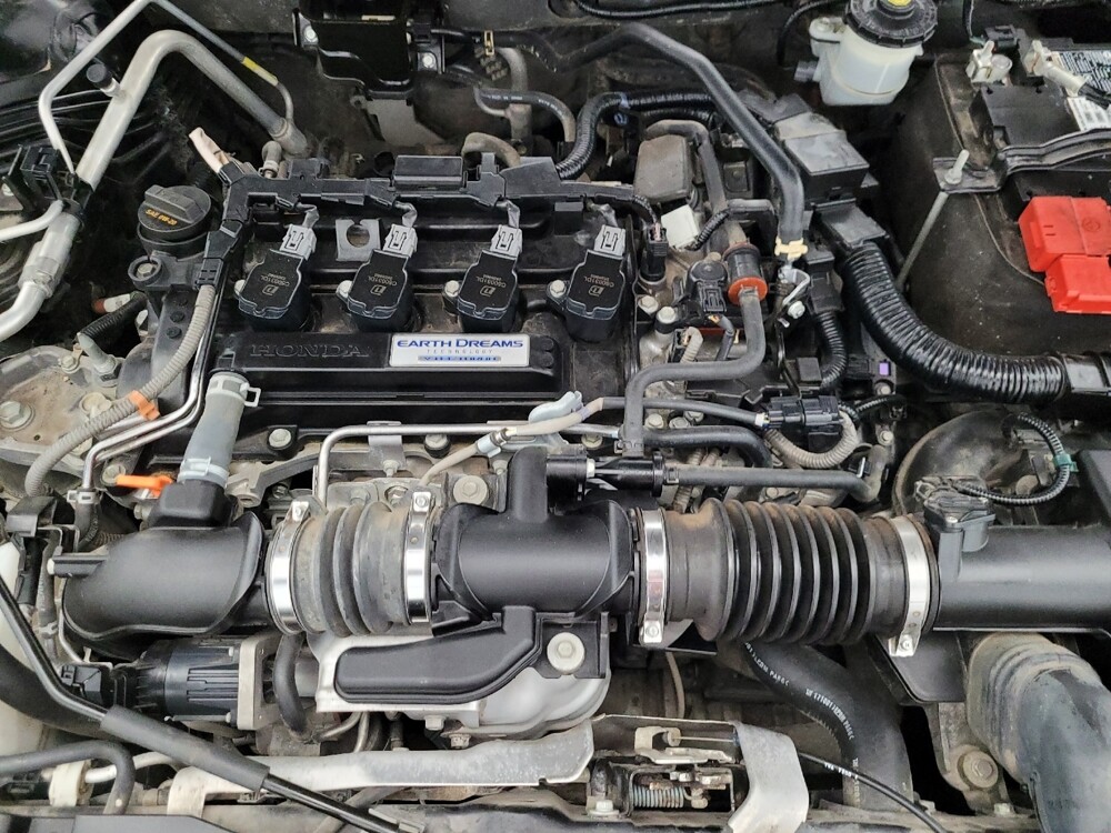 2018 Honda Accord in Glendale, AZ 85301 - 18099037 30