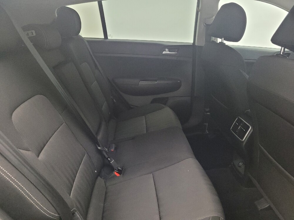 2019 Kia Sportage in Memphis, TN 38128 - 18099041 19