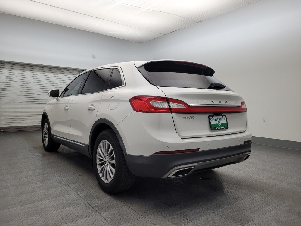2016 Lincoln MKX in Glendale, AZ 85301 - 18099050 5
