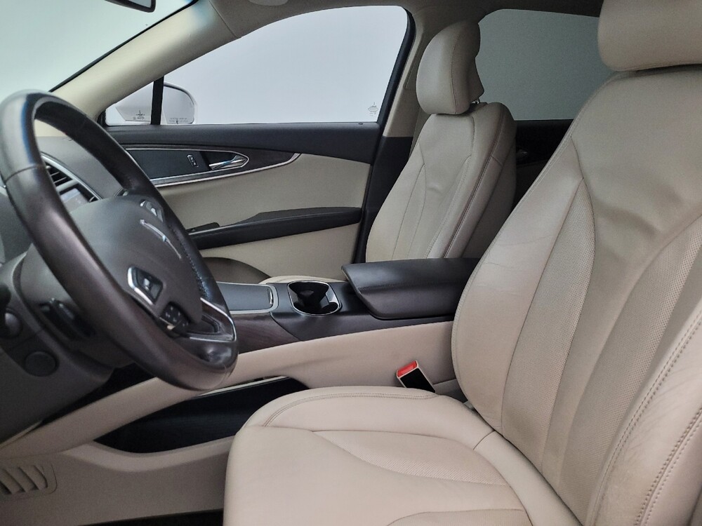 2016 Lincoln MKX in Glendale, AZ 85301 - 18099050 17