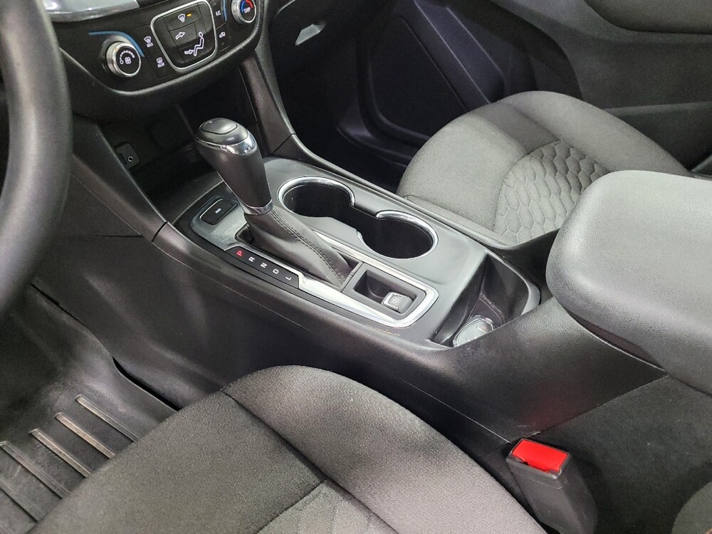 2018 Chevrolet Equinox in Pittsburgh, PA 15236 - 18099054 26