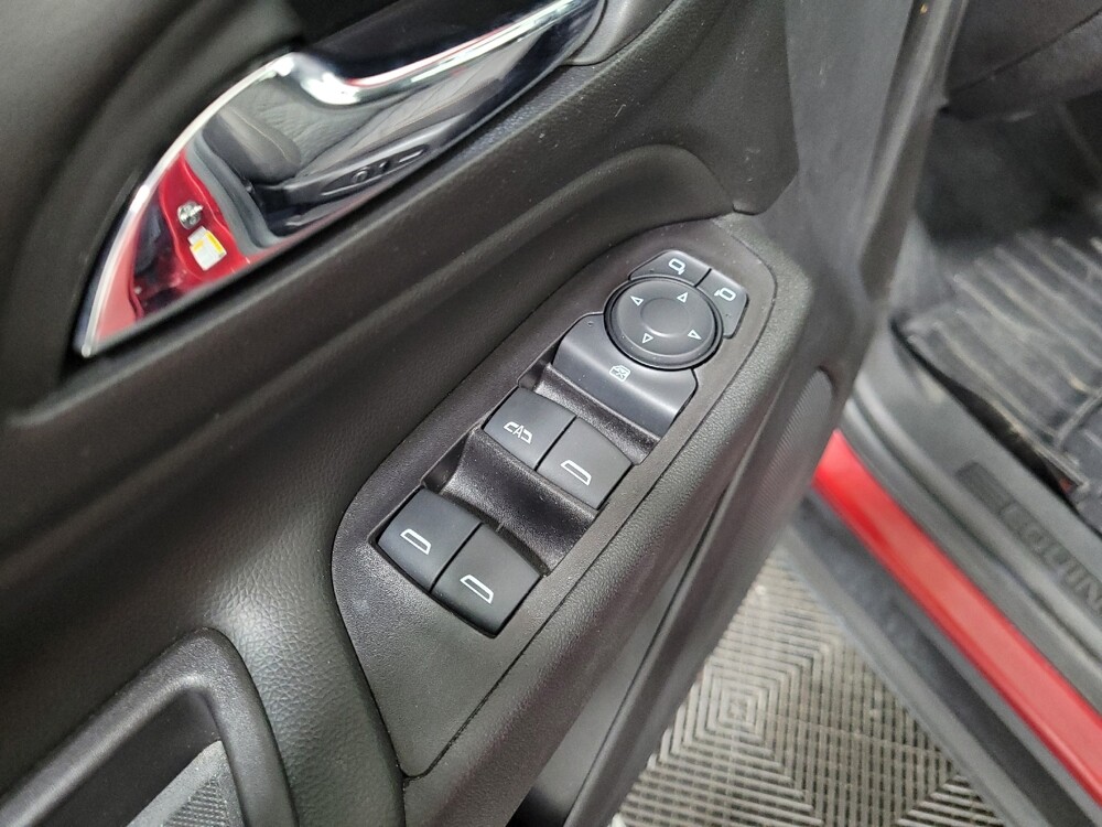 2018 Chevrolet Equinox in Pittsburgh, PA 15236 - 18099054 27