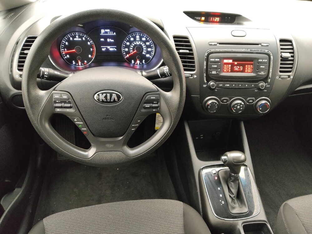 2018 Kia Forte in Houston, TX 77034 - 18099061 22