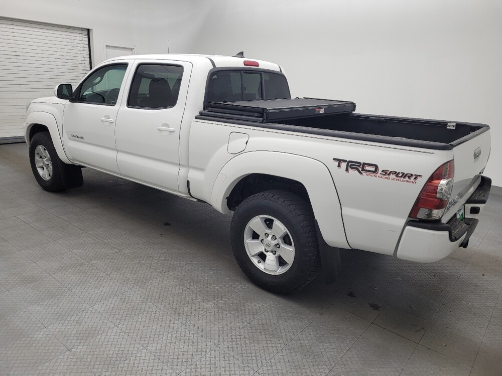 2015 Toyota Tacoma in Raleigh, NC 27604 - 18099067 3