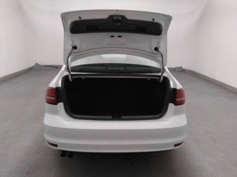 2017 Volkswagen Jetta in Winston-Salem, NC 27103 - 18099068 29