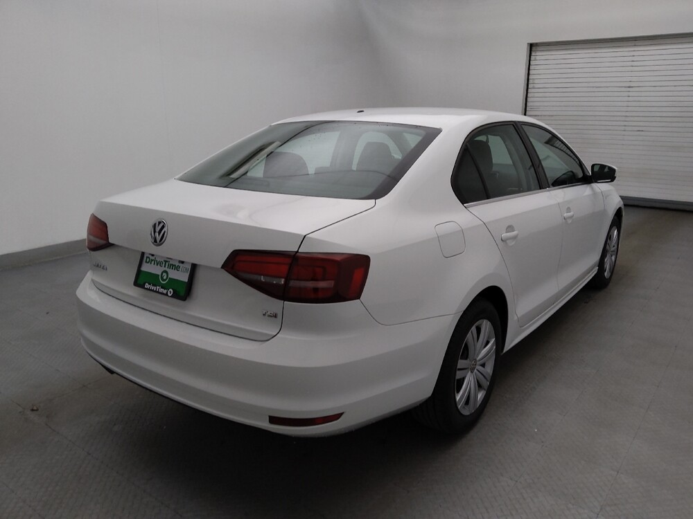 2017 Volkswagen Jetta in Winston-Salem, NC 27103 - 18099068 9